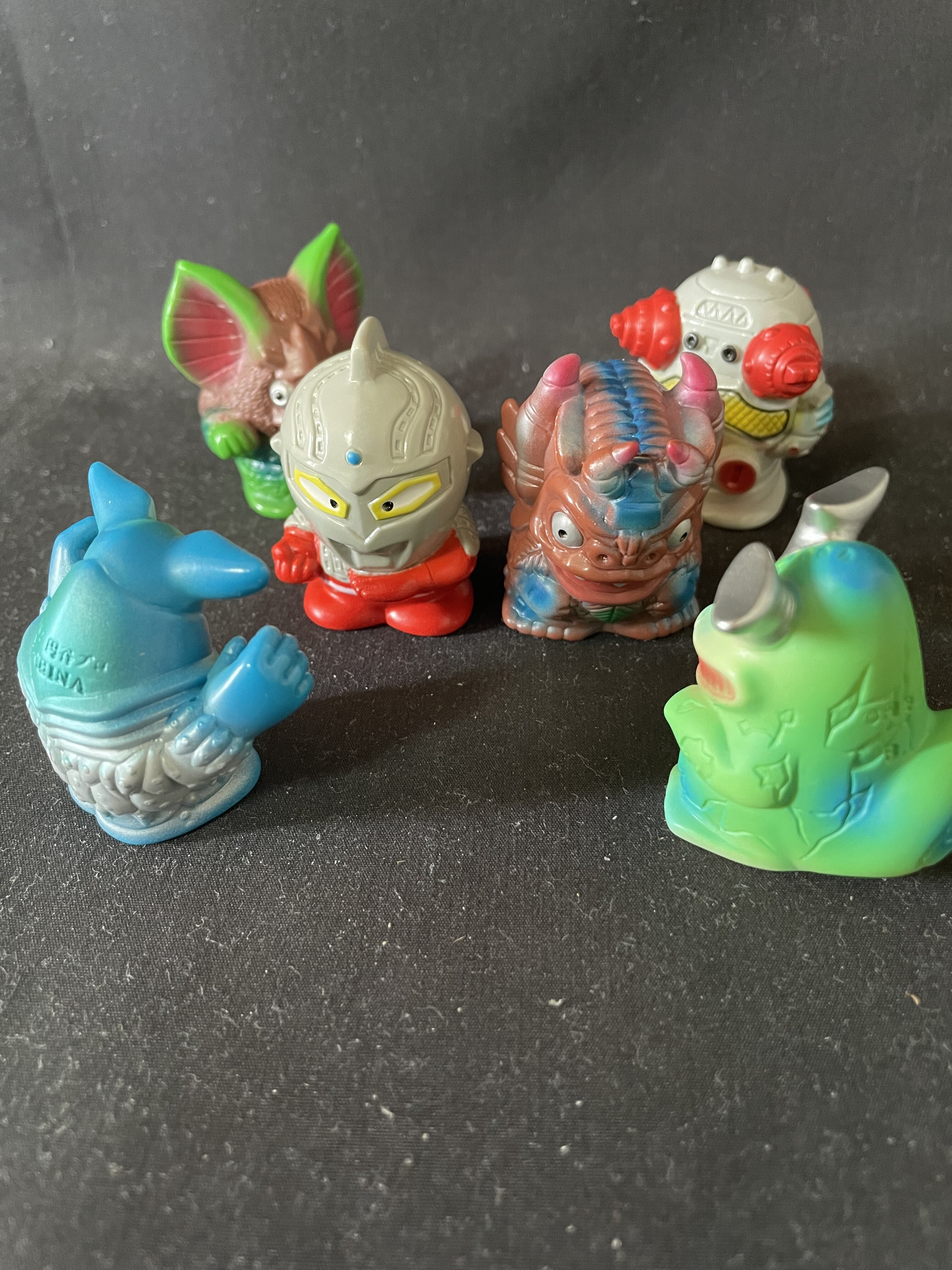 昔懐かしい伝説の指人形をアレンジ！ウルトラ怪獣 ミニソフビ