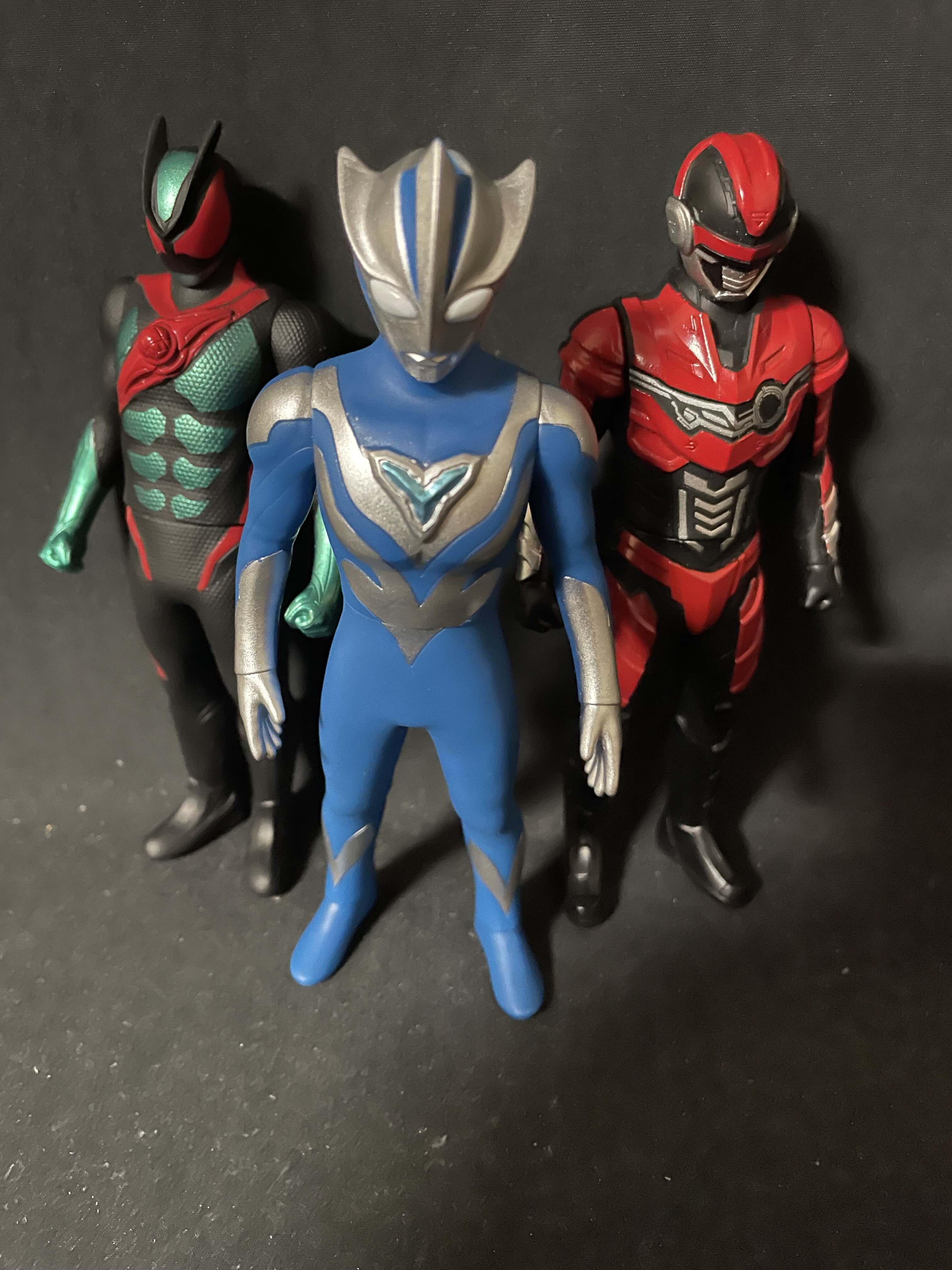 早くも期待の新ヒーロー発売！60周年に輝く青き新風!!ウルトラヒーロー