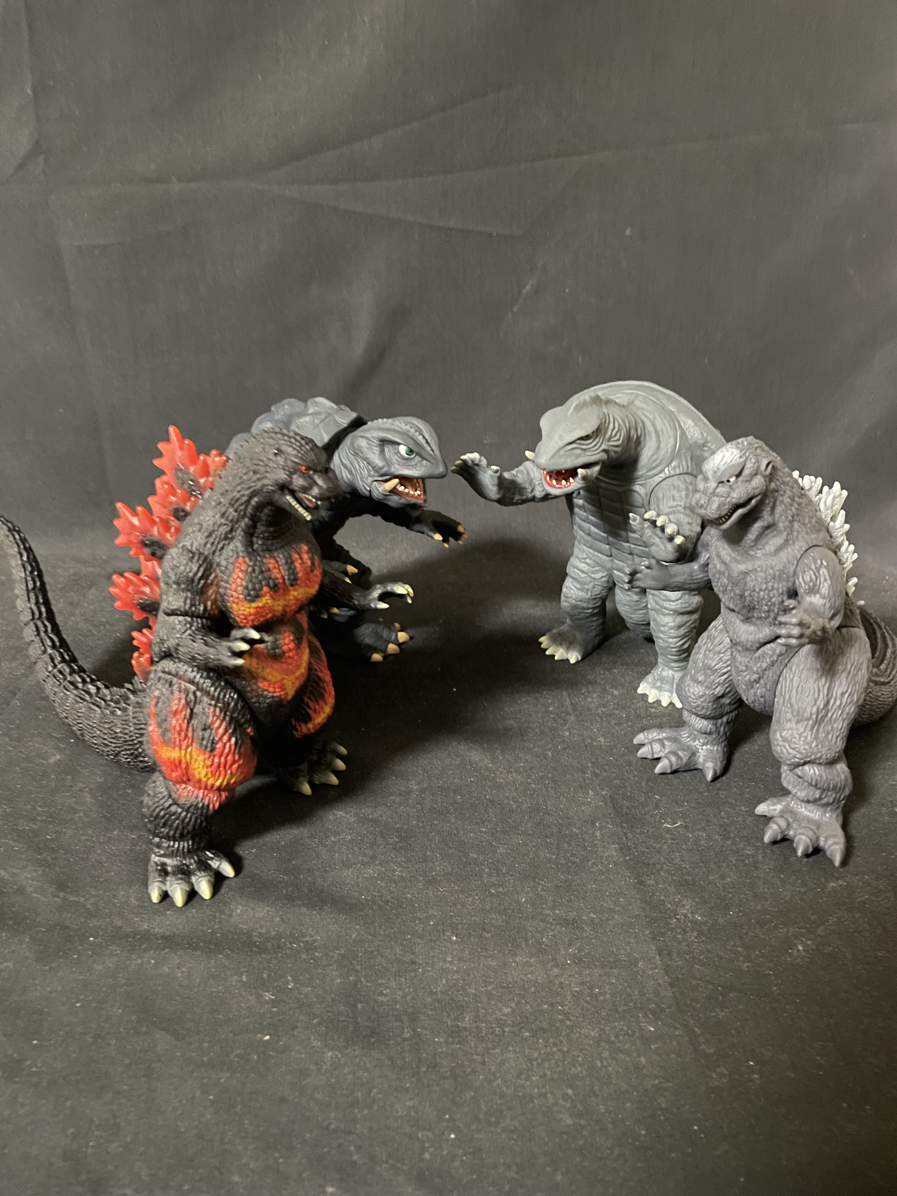 30年を経て振り返る伝説の最強2大怪獣！特別紹介!!ムビモン ガメラ