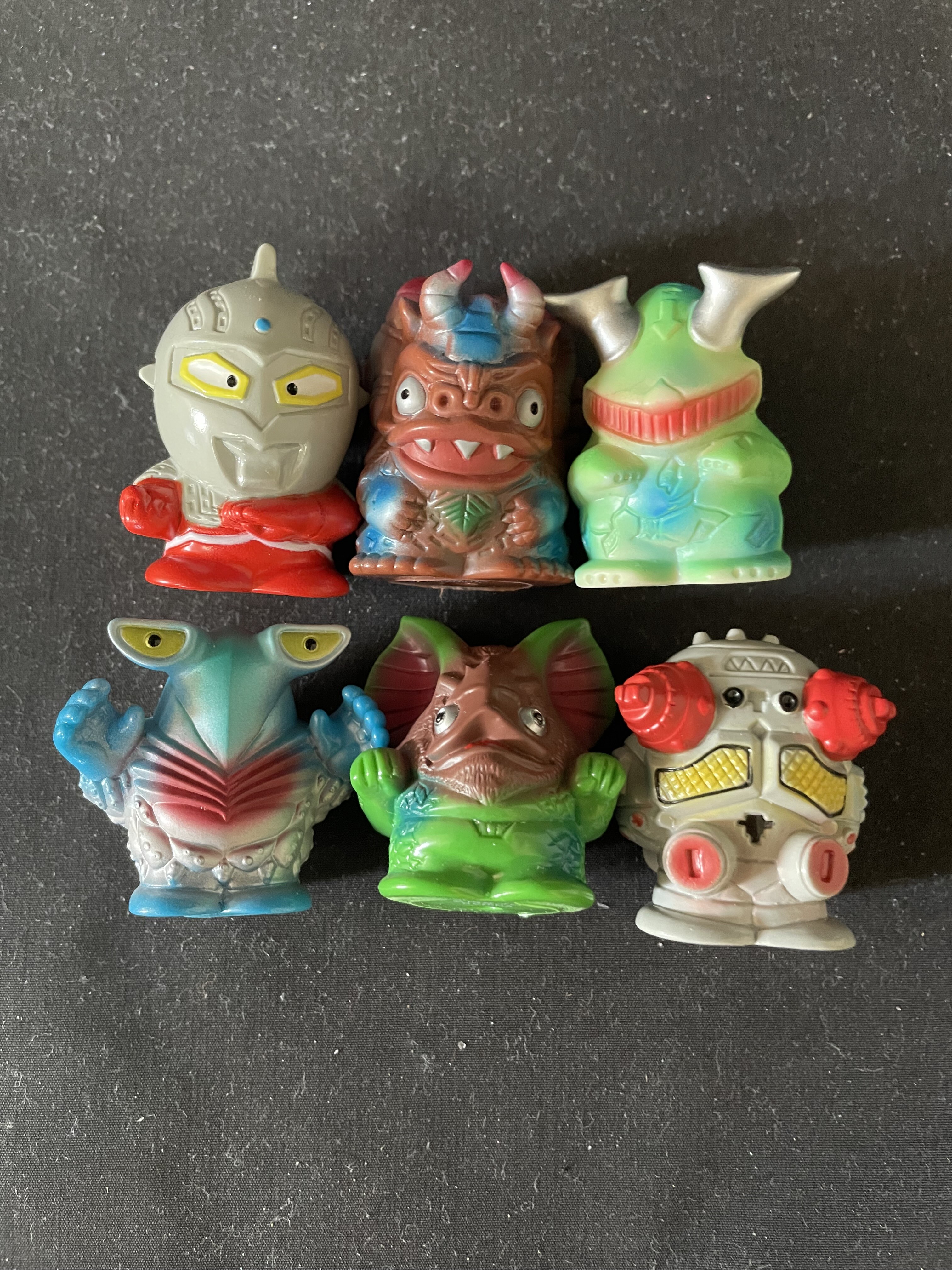 昔懐かしい伝説の指人形をアレンジ！ウルトラ怪獣 ミニソフビ