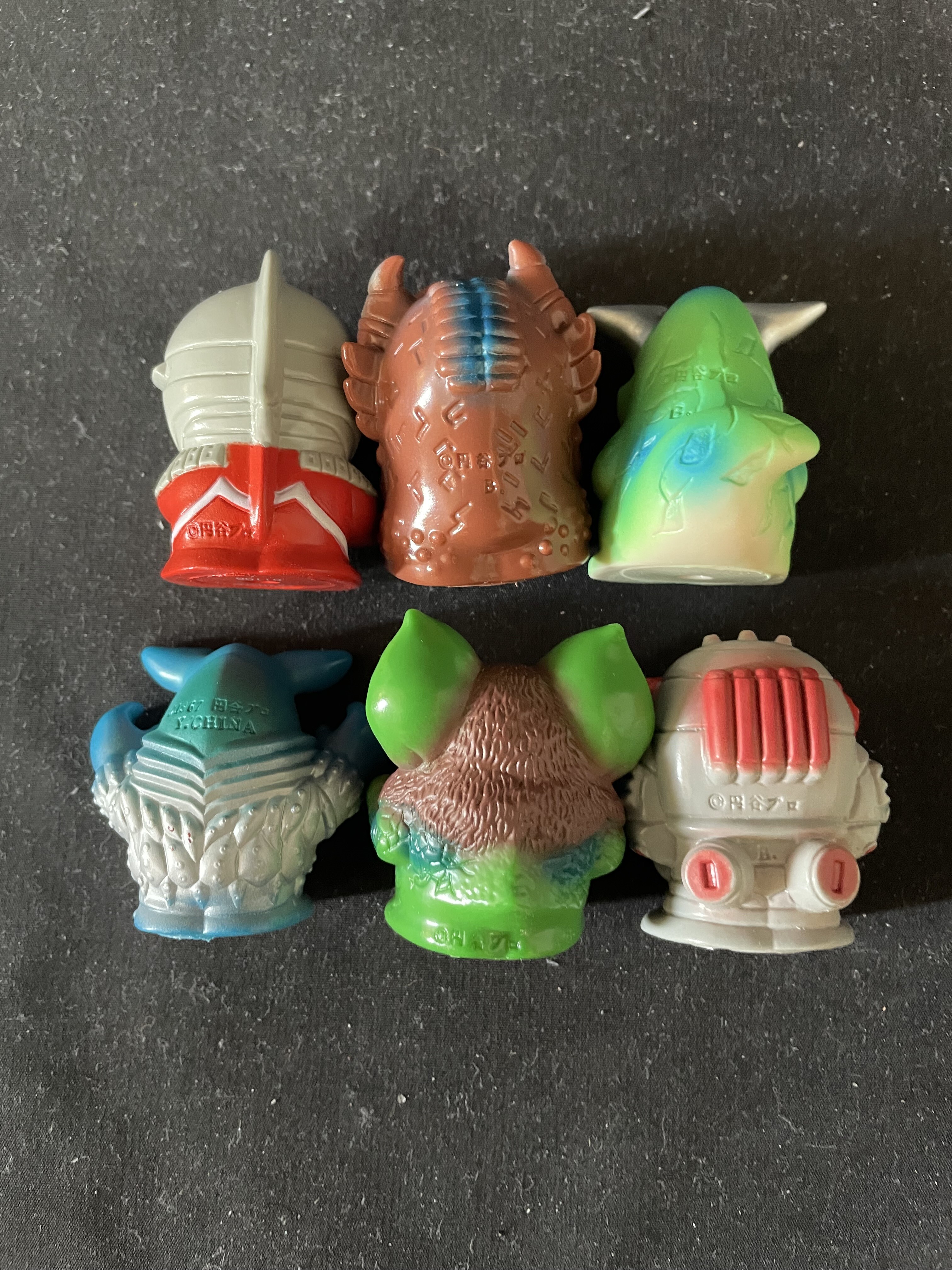昔懐かしい伝説の指人形をアレンジ！ウルトラ怪獣 ミニソフビ