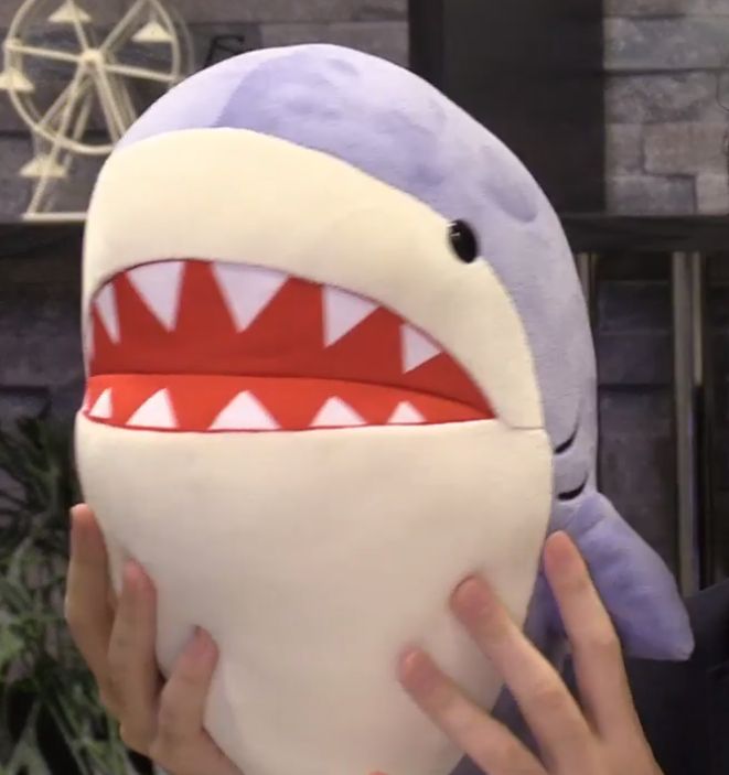 Ff14 11月27日よりプライズ ぬいぐるみ コマンダー シャーク が登場 本日放送の ハイデリン探検隊 にて現物がお披露目 画像有 馬鳥速報