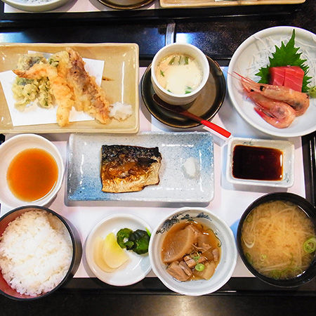 はや 魚太郎 泉北の郷 無難な 豪華に見えるランチ Nority と下町のうまやすグルメ はや 魚太郎 泉北の郷 無難な 豪華に見えるランチ Nority と下町のうまやすグルメ