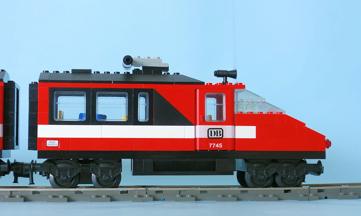 LEGO 7745 High-Speed City Express Passenger Train 1985年 : Lego倉庫？置き場所が ...