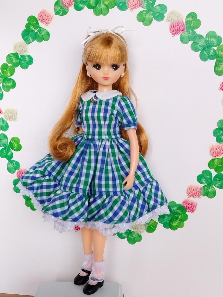 青と緑と白のチェックワンピとエプロンセット[リカちゃん・ブライス
