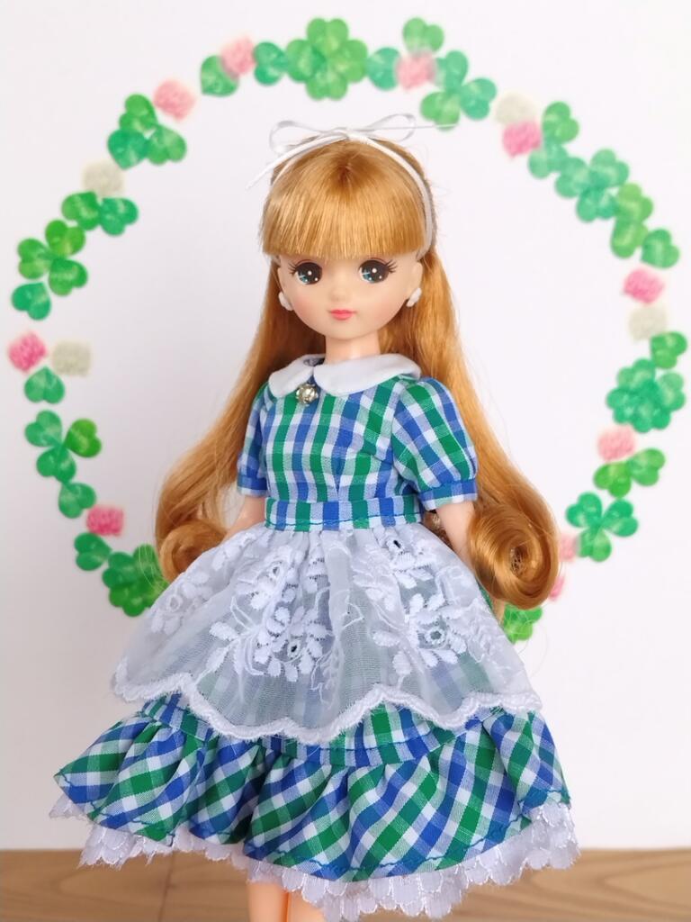 青と緑と白のチェックワンピとエプロンセット[リカちゃん・ブライス