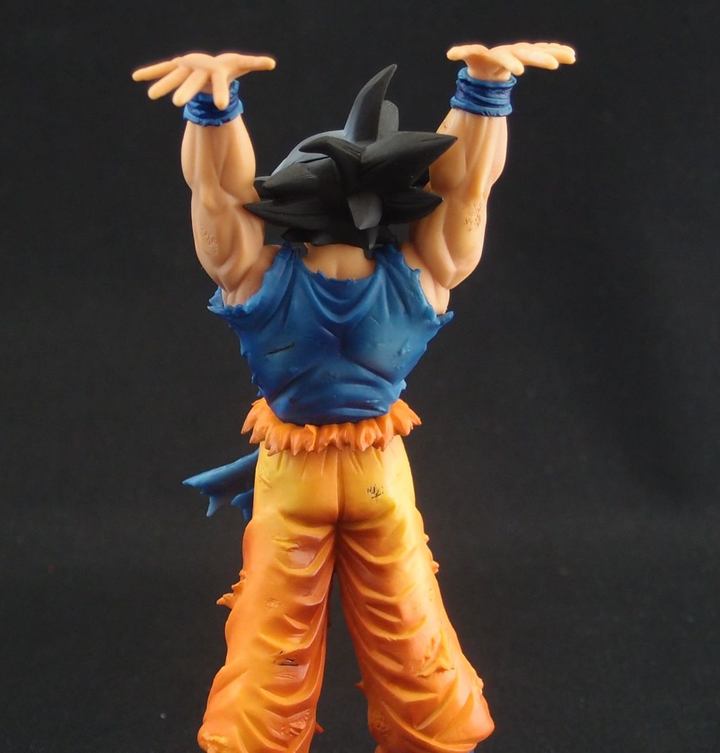 悟空 元気玉　LED フィギュア Amazon.co.jp: ドラゴンボール超 オラに元気を分けてくれ 元気玉