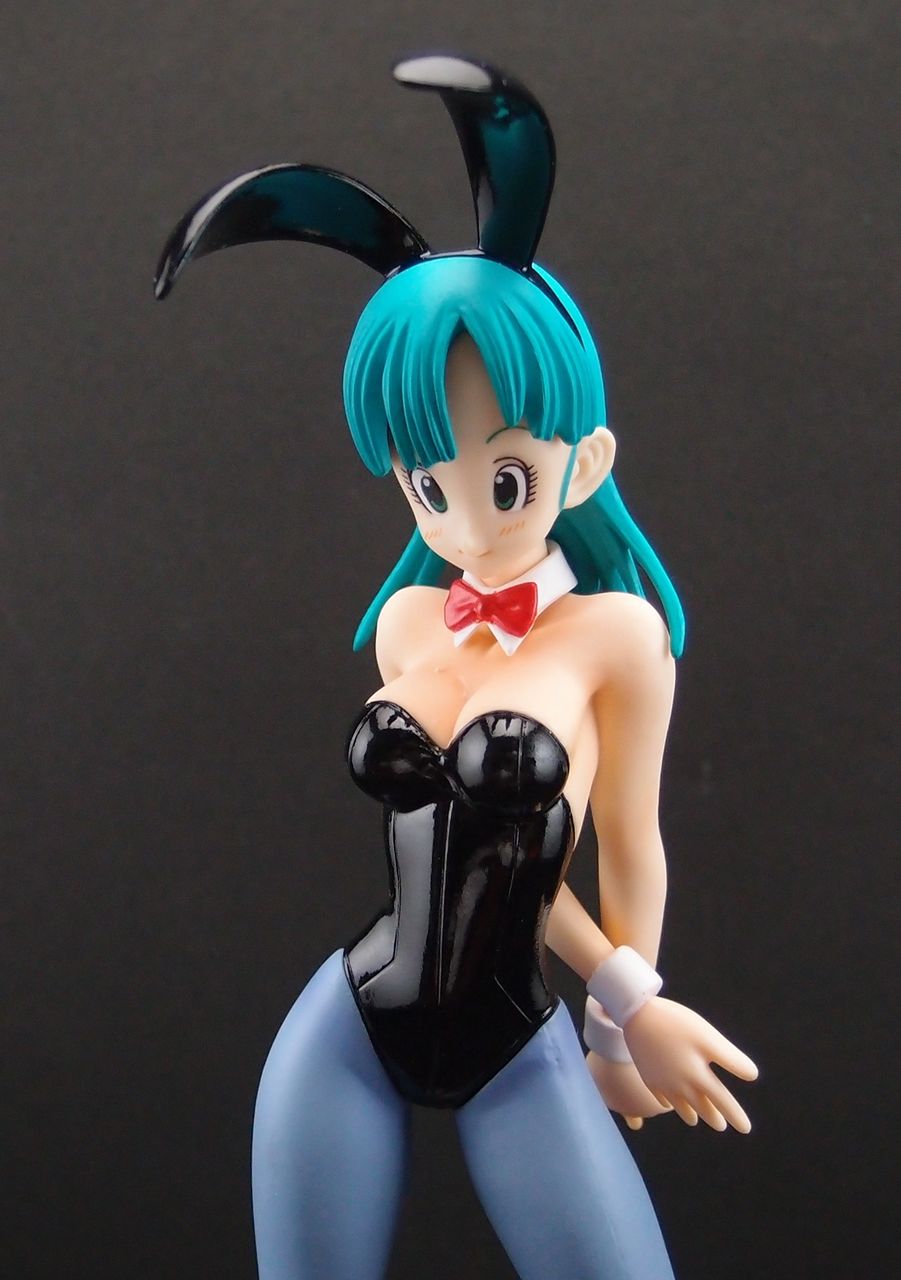 ドラゴンボール DX ぴちぴちギャルフィギュア ブルマ（黒バニー