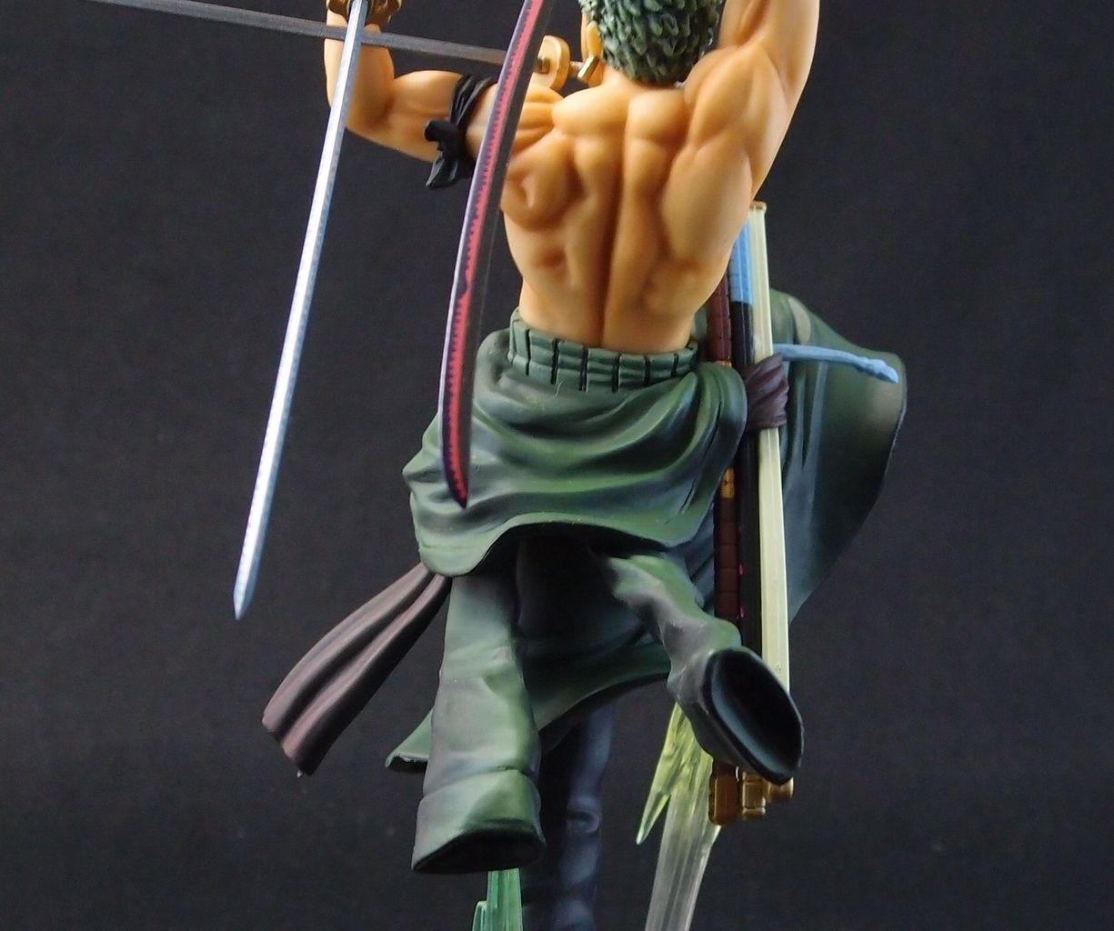フィギュアーツZERO ロロノア・ゾロ 極虎狩り : フィギュアが増えて