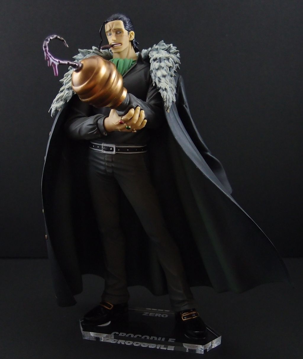 フィギュアーツZERO クロコダイル : フィギュアが増えていく