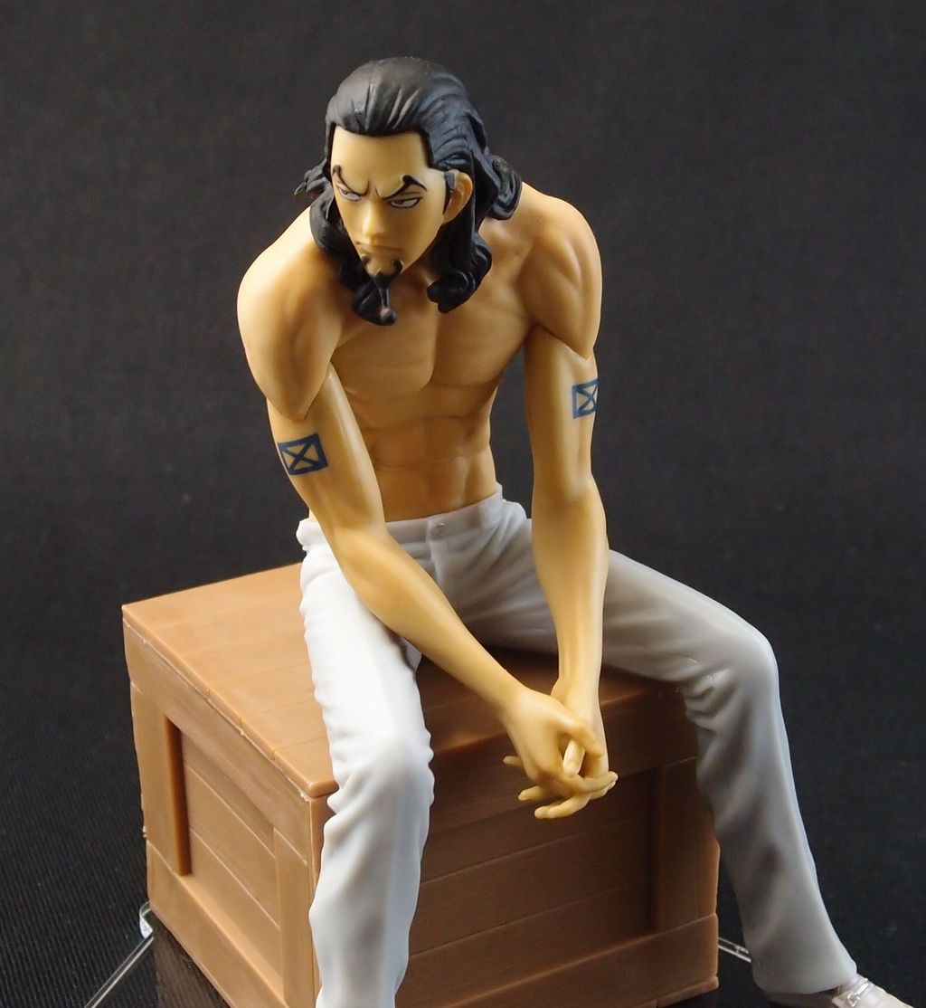 ワンピース THE NAKED Vol.1 ロブ・ルッチ : フィギュアが増えていく
