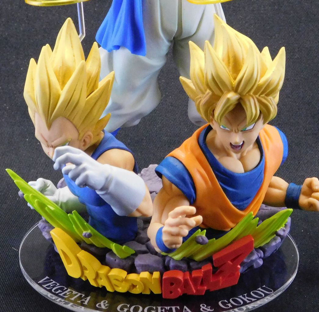 ドラゴンボールZ Com:Figuration Vol.1 Vol.2 ゴジータ ベジータ 悟空