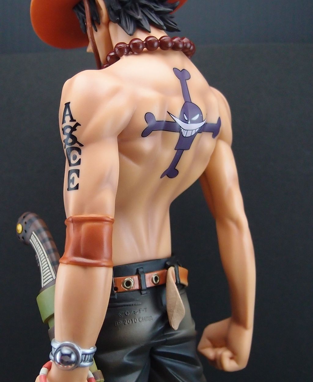 Msp スーパーdx ワンピース ポートガス D エース おもにワンピースフィギュアが増えていく アクリル台座派