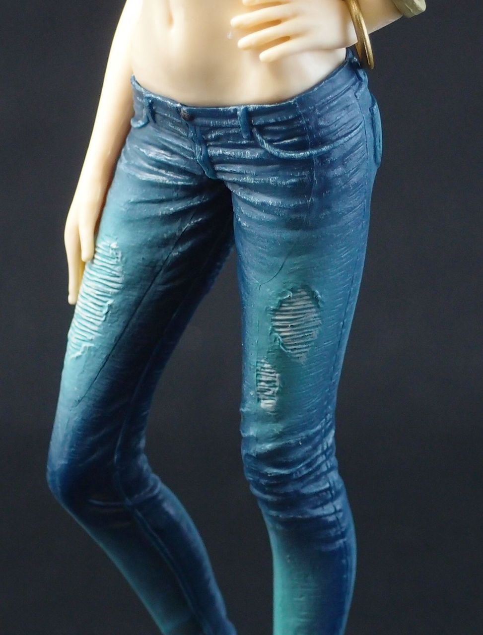 061Q940C00▼ワンピース DXF JEANS FREAK 15種 まとめセット 未開封品 HELLO KITTY DENIM PATCHED ドレス（ワンピース）｜MOUSSY（マウジー
