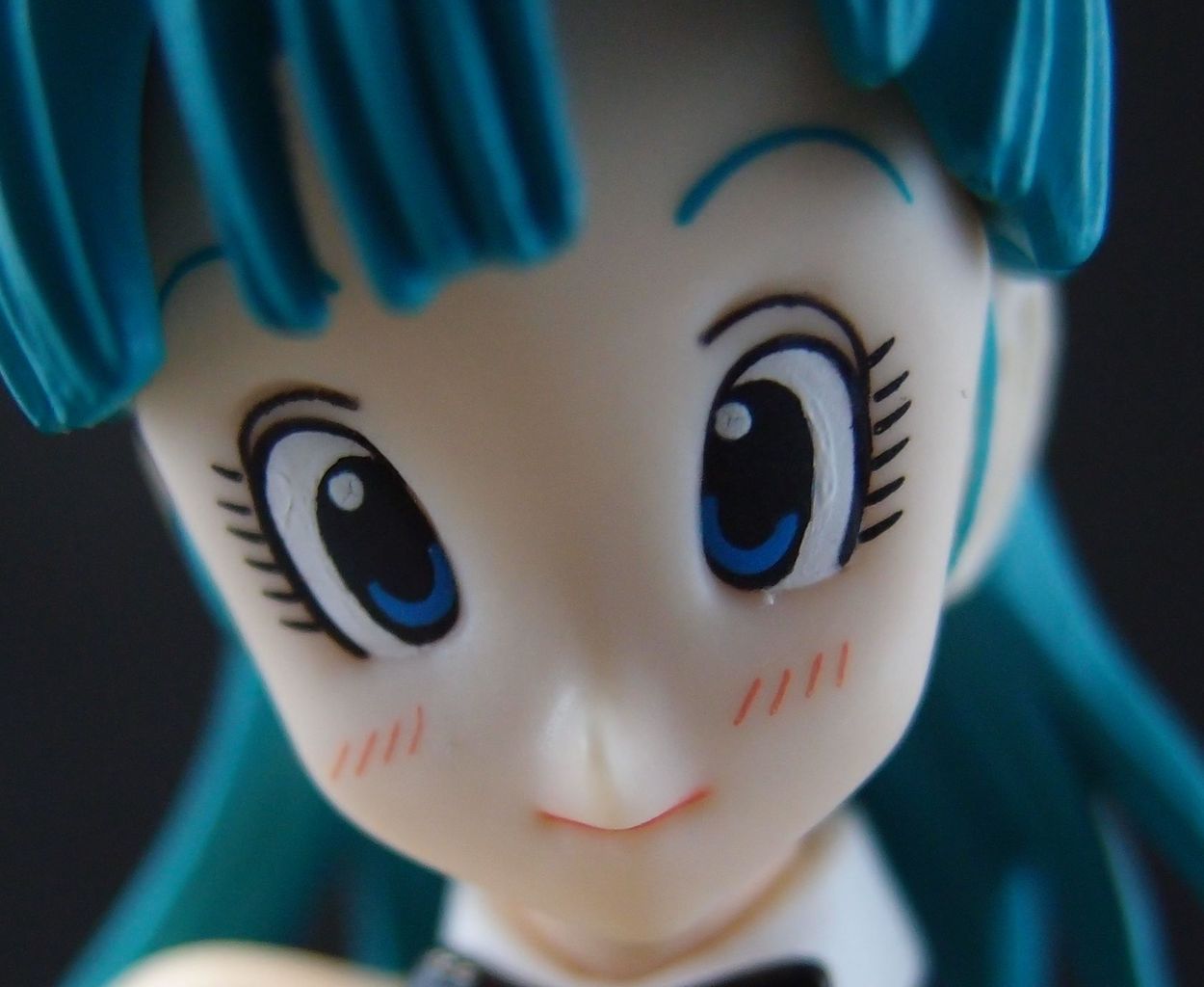 ブルマギャルフィギュア3白バニー