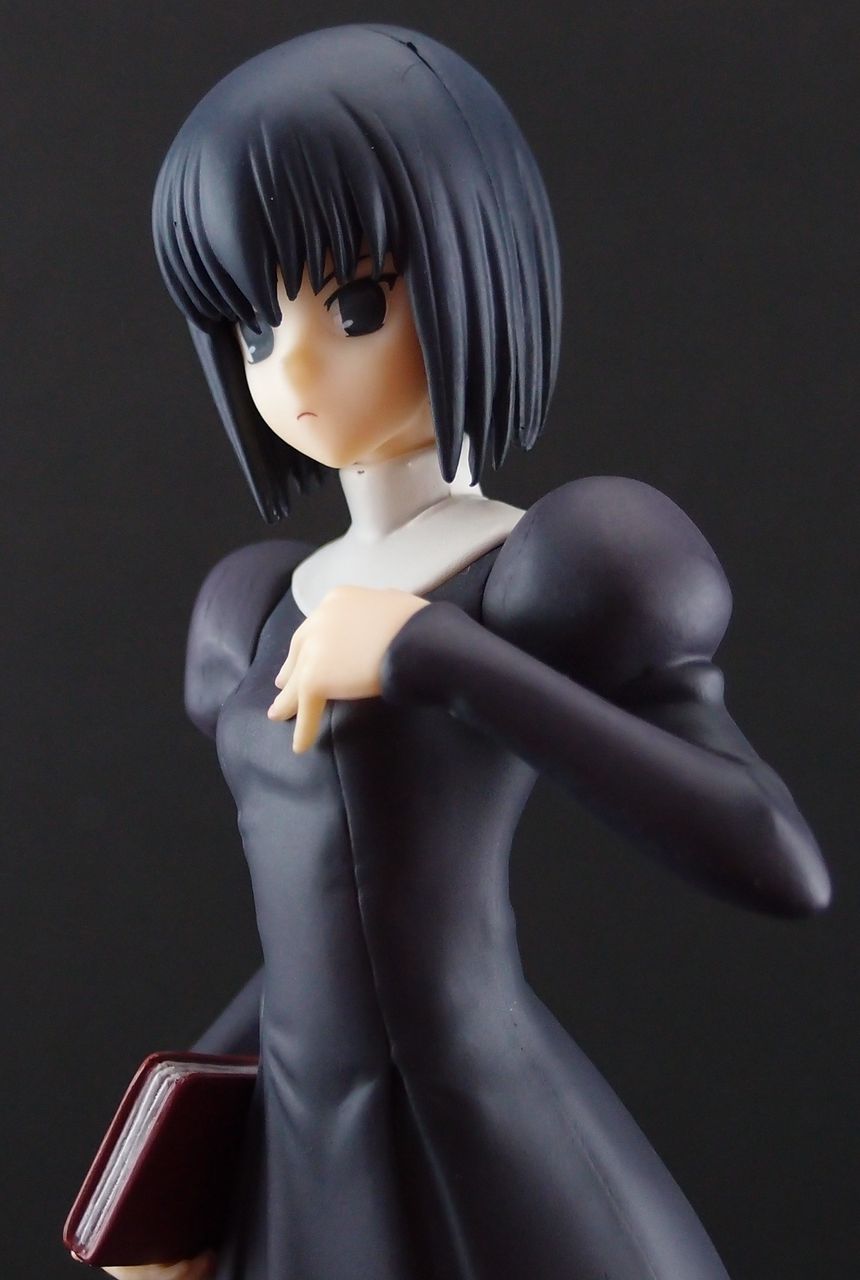 魔法使いの夜 DXF B 久遠寺有珠 : フィギュアが増えていく