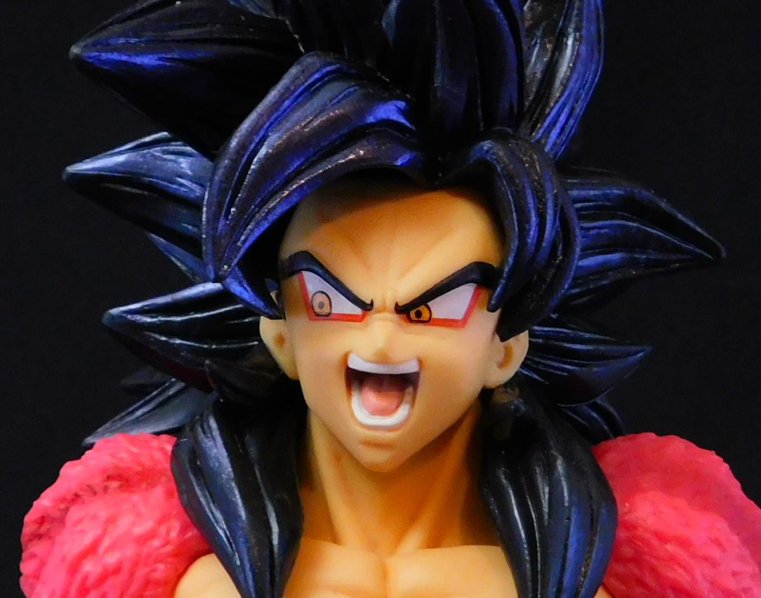 おもにワンピースフィギュアが増えていく アクリル台座派