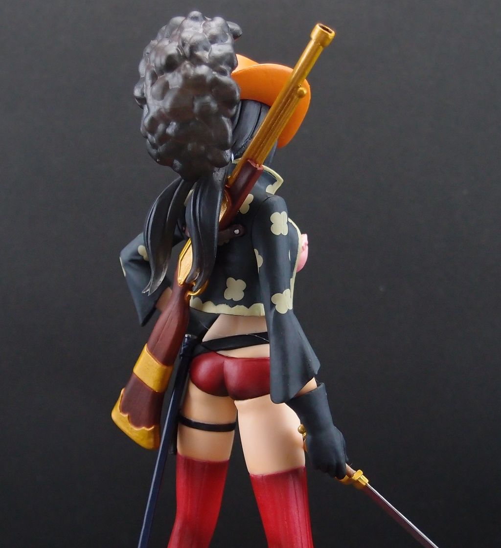 フィギュアーツZERO ニコ・ロビン （FilmZ 決戦服Ver） : フィギュアが