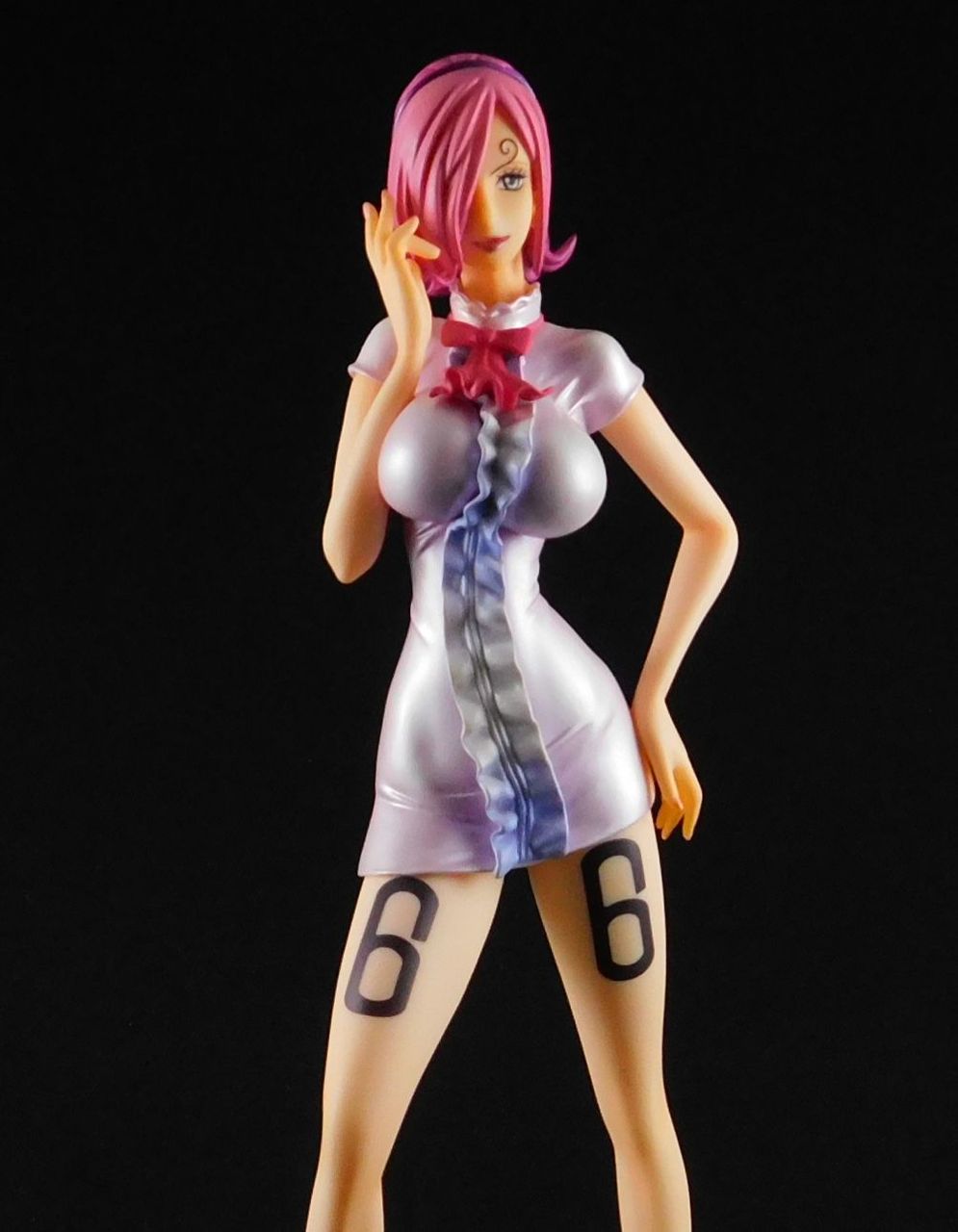 P.O.P LIMITED EDITION レイジュ + アクリル台座 POP P.O.P LIMITED EDITION ヴィンスモーク・レイジュ : フィギュア