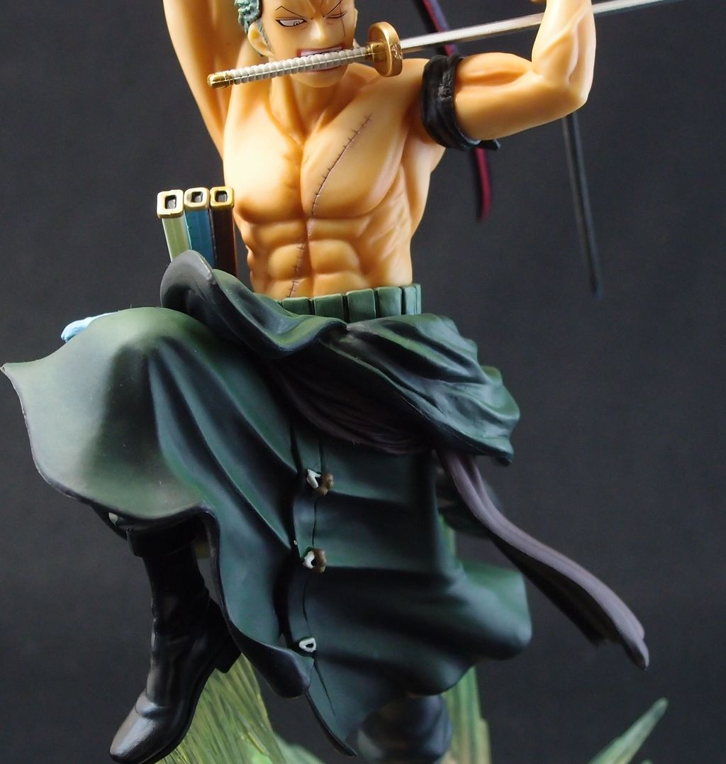 フィギュアーツZERO ロロノア・ゾロ 極虎狩り : フィギュアが増えて