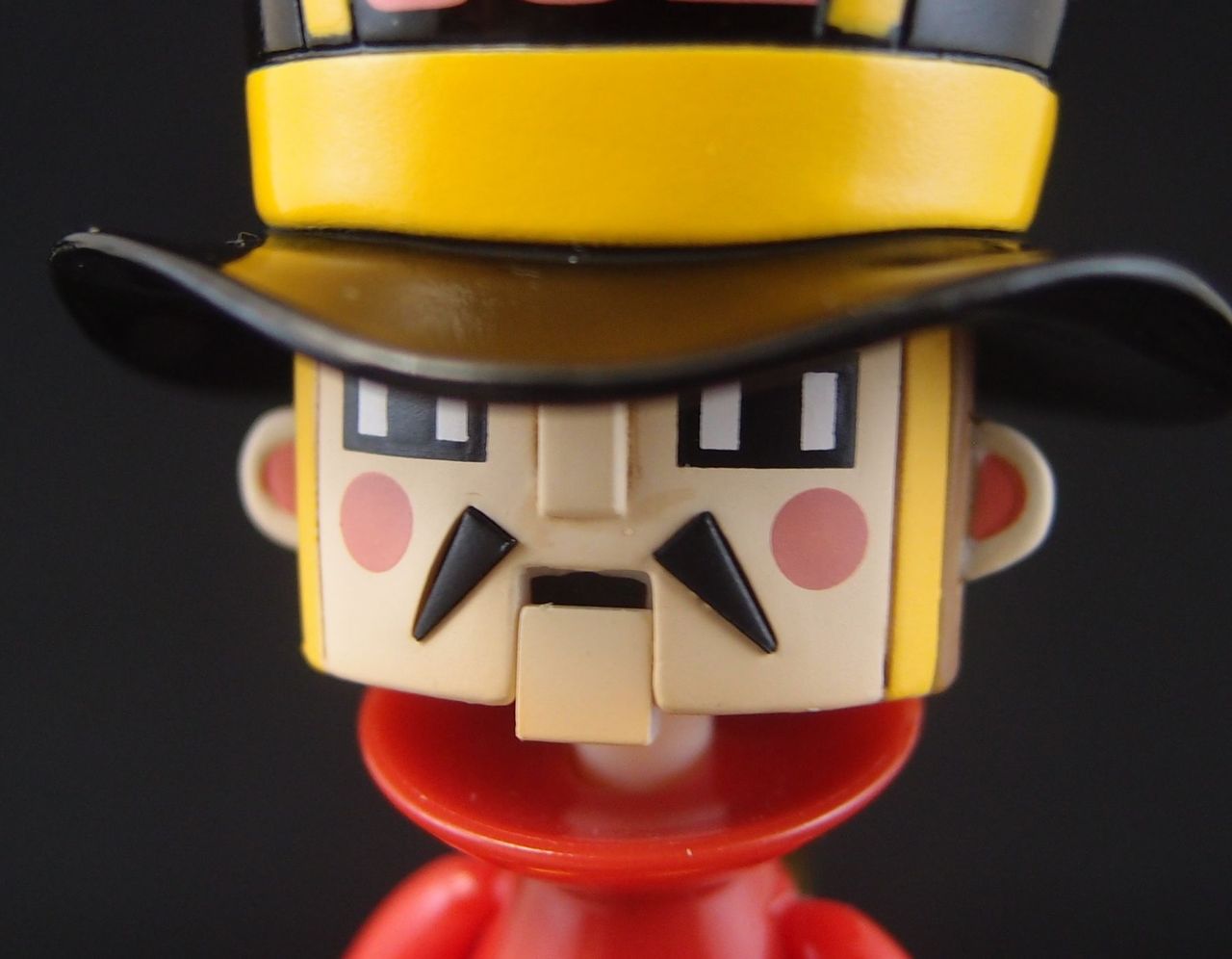 P O P Sailing Again 片足の兵隊 おもにワンピースフィギュアが増えていく アクリル台座派