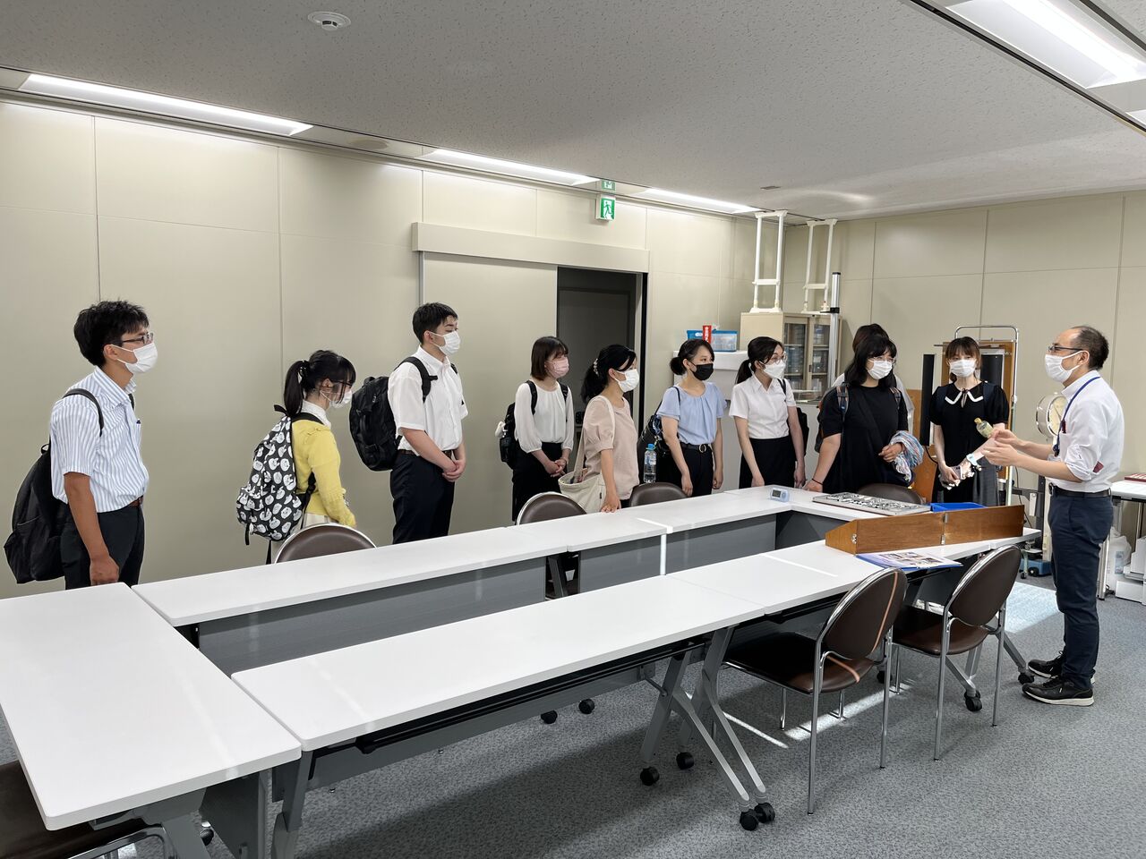 公認心理師のための実習先見学 早稲田大学 梅永研究室 公認心理師のための実習先見学 早稲田大学 梅永研究室