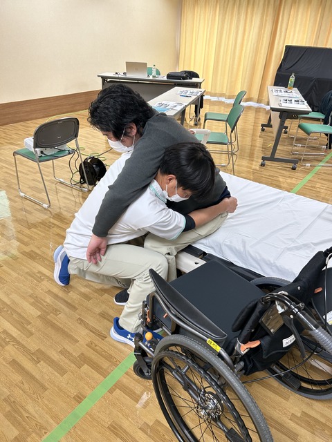 1C85A20E-A4BC-41B3-A82C-D8F32CAB4716