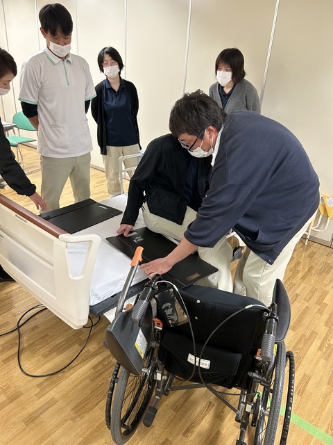 A91425E7-818A-4C70-ADDF-0CB128D8FBAD