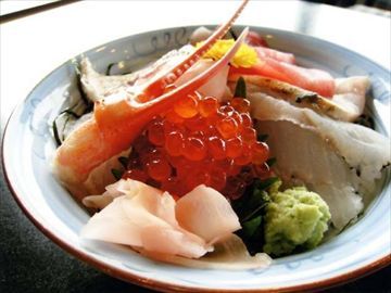 海鮮丼