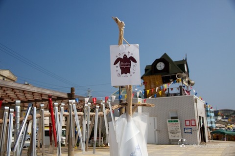 ウミガメ隊_ゴミ拾い_前浜_2013-08-14 09-26-48