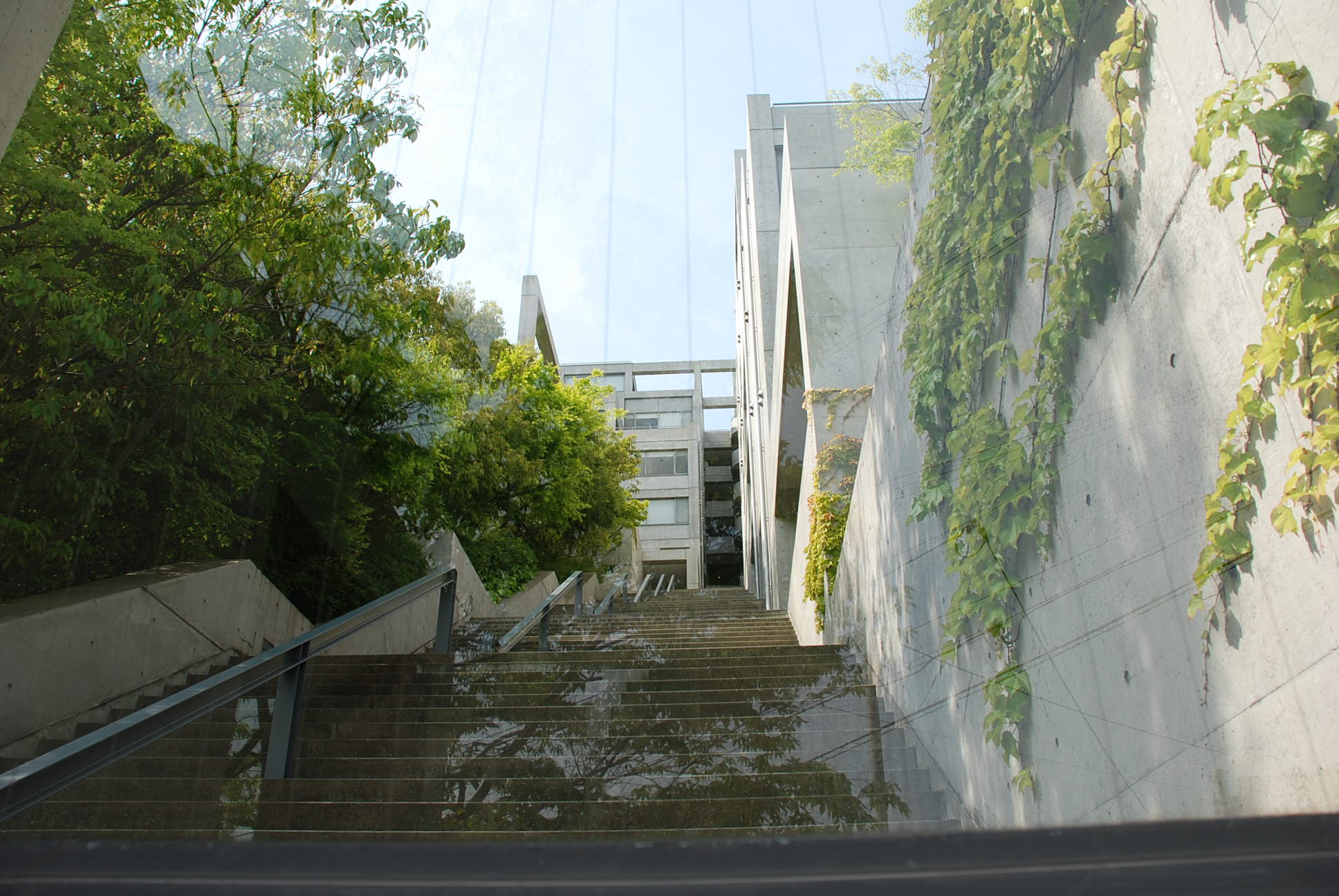 六甲の集合住宅 うみろぐ