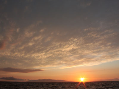 大島と夕焼け