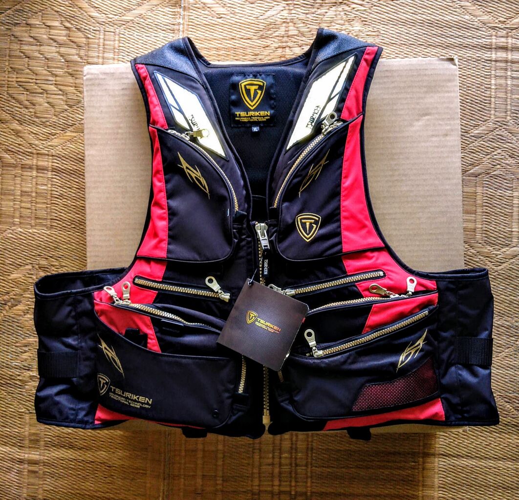 台風は通り過ぎましたが 今シーズンのライフジャケット 今日の釣りは何を釣る