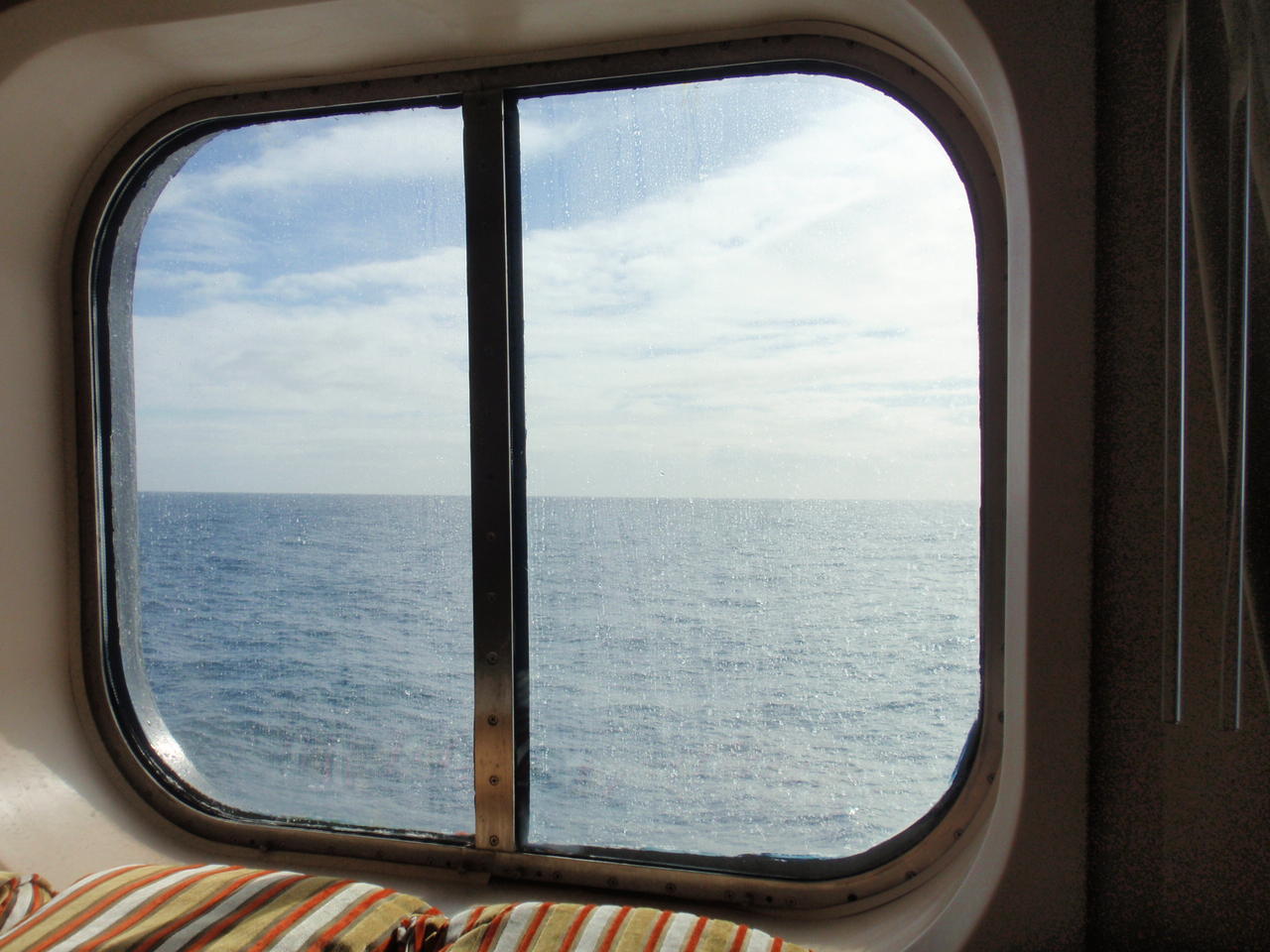 ドレーク海峡を越え南極海へ 楽園 か 死 か 青と白の世界 世界旅 地球を抱きしめて