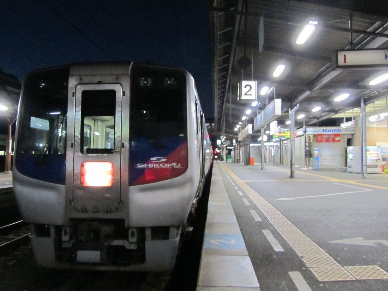 ｊｒ四国 全線完乗へ Xxxi それぞれの始発列車 鉄路の響きを追って 第二章