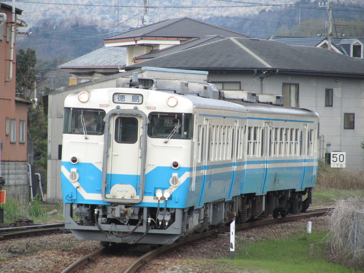 jr四国 全線完乗へ Xx 板野駅 徳島駅 鉄路の響きを追って 第二章 jr四国 全線完乗へ Xx 板野駅 徳島駅 鉄路の響きを追って 第二章