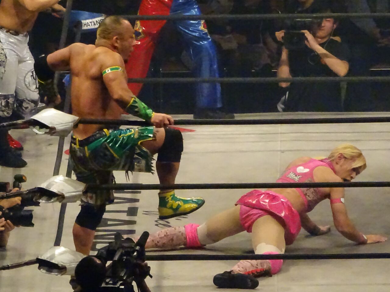ヨースケ サンタマリア選手 17 12 プロレスラー写真 Blog C館 ヨースケ サンタマリア選手 17 12 プロレスラー写真 Blog C館