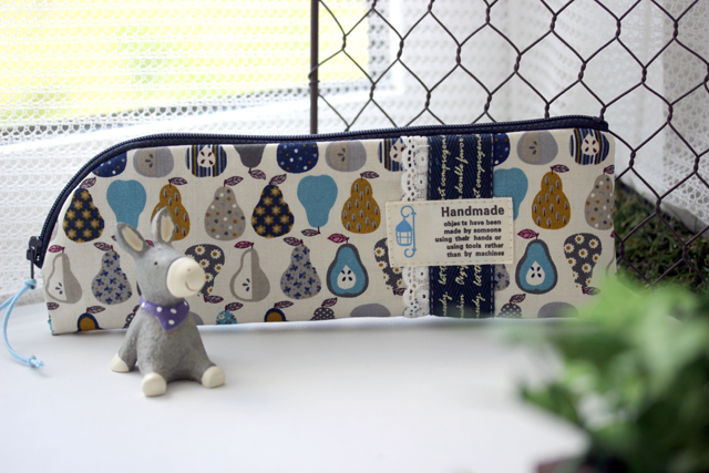 ｄ214 105 ｌ字ファスナーペンケース試作１号 うねうねごろごろ Powered By ライブドアブログ