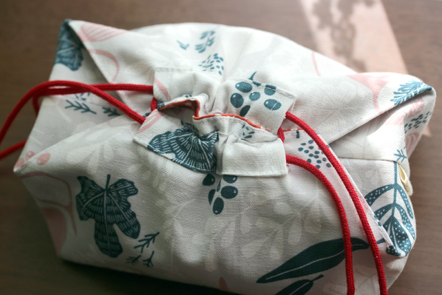 たたみ巾着のお弁当袋360ml用 G062 110 うねうねごろごろ Powered By ライブドアブログ