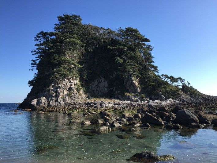 式根島に行ったら絶対食べたい みやとら のお弁当と石白川海岸の癒しの風景 共働き東京子育て奮闘記うにちっぷす