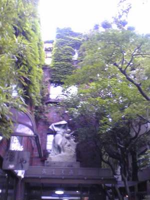 c2b377f6.jpg