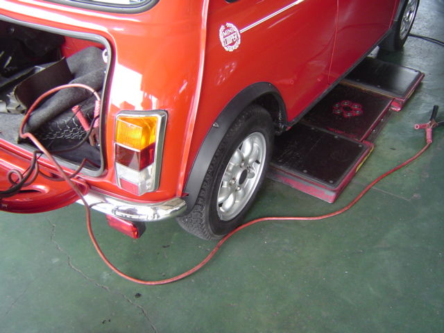 ミニ アース不良 アースは大事です Unicom Cars Blog