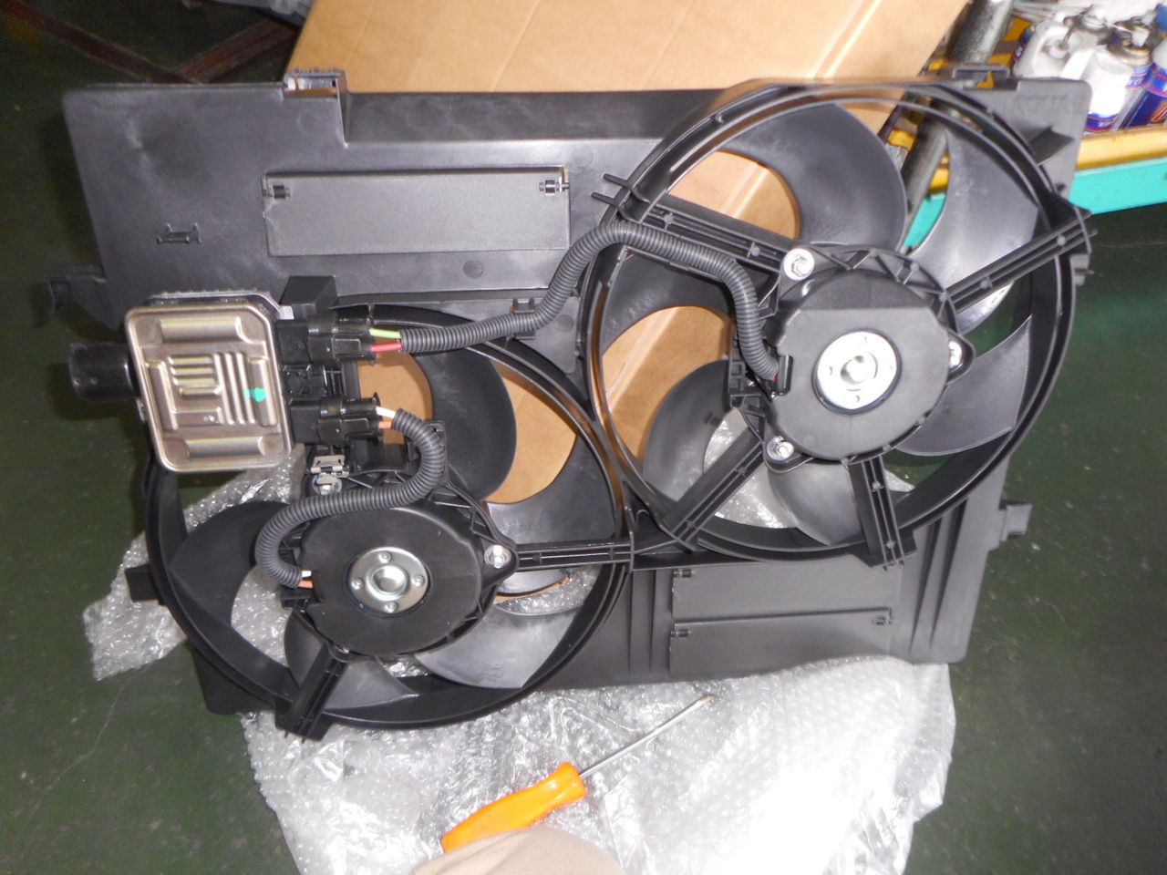 税込 即決】ジャガー Xタイプ ラジエター 電動ファン モジュール