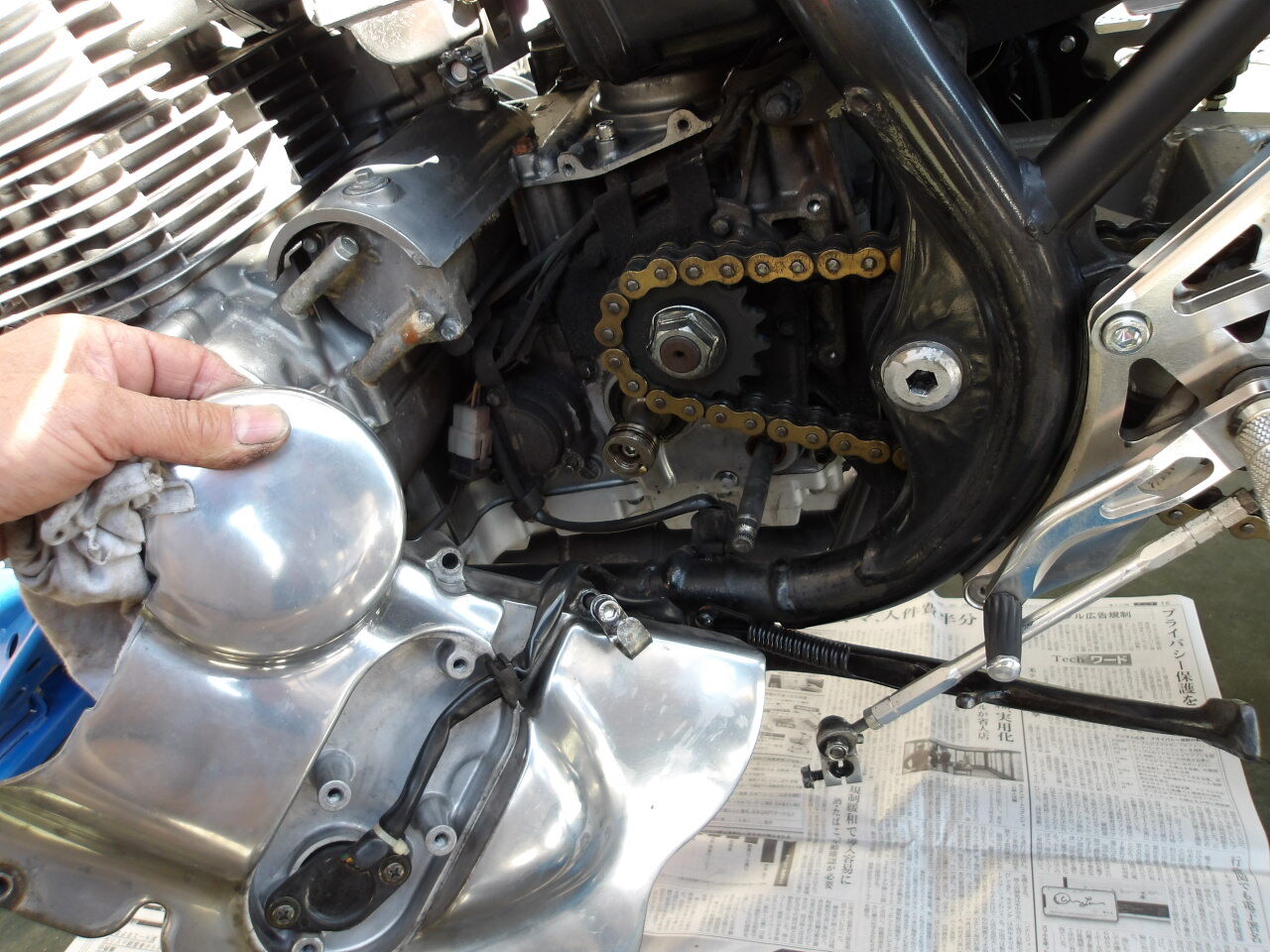 ゼファー750 オイル漏れの件 : unicom cars blog
