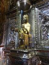 褐色のマリア様