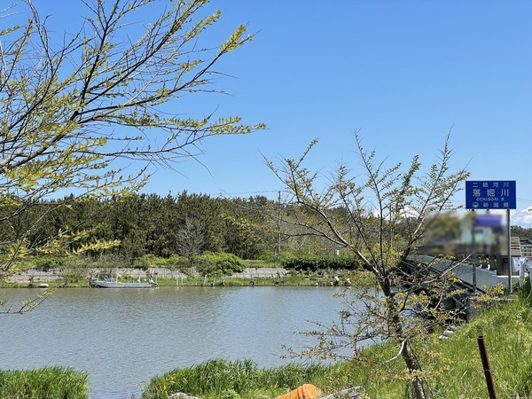 落堀川