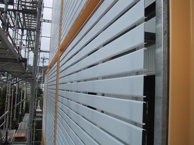 化粧目隠しルーバー 建築雑記