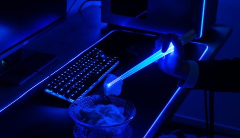 【朗報】ゲーミング箸、爆誕!!ゲームの世界観を損ねず食事可能wwwww 【朗報】ゲーミング箸、爆誕!!ゲームの世界観を損ねず食事可能wwwww