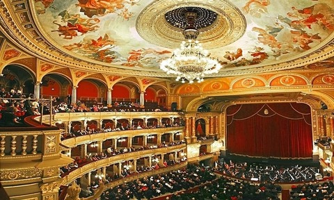 mot-vong-quanh-nha-hat-vienna-state-opera-house-770x462 mot-vong-quanh-nha-hat-vienna-state-opera-house-770x462