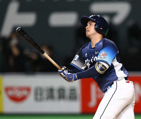 2021y04m02d_224742194